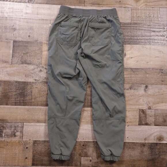 Athleta Trekkie Crop Jogger Women’s 6 Olive Green Utility Travel - Picture 9 of 11